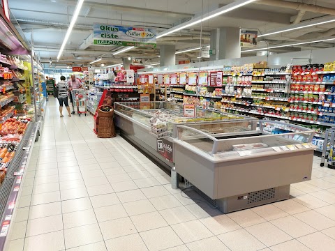 Hipermarket SPAR