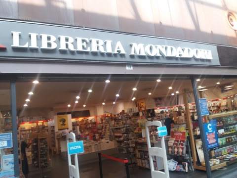 Libreria Mondadori