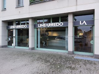 Linearredo - Centro cucine Snaidero Milano nord. Progettazione zona notte, zona giorno e camere ragazzi. Arredi su misura.