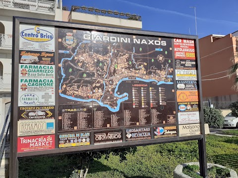 Parco giochi Kalkis Giardini Naxos