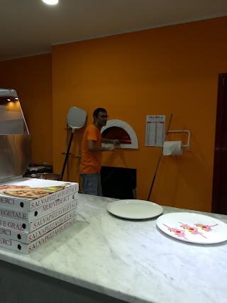 LA BOTTEGA DELLA PIZZA