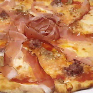 Pizza Pazza