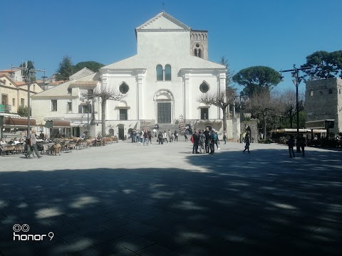 Cashmere shop " Filo d' Autore Ravello "