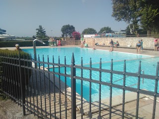 Piscina la Dugaletta