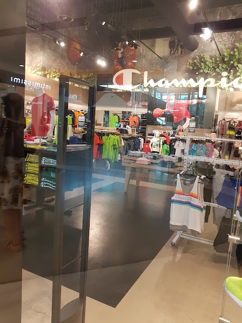 Champion Store