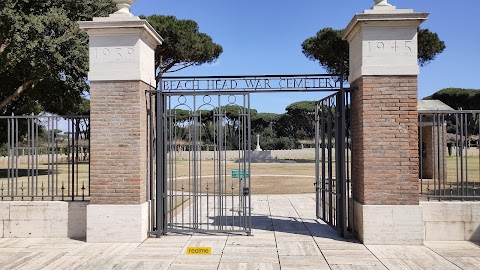 Beach Head War Cemetery - Cimitero Monumentale di Guerra Britannico