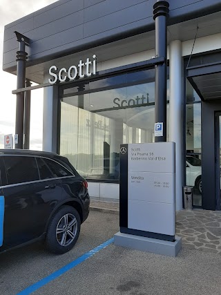 Ugo Scotti | Mercedes-Benz e smart