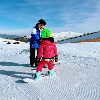 Maestro di snowboard e telemark Fabio Ventriglia Campana