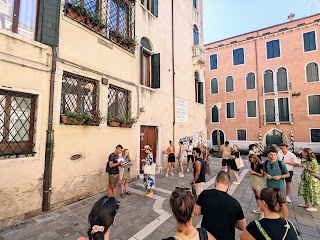 Venice Tours -Touring Different