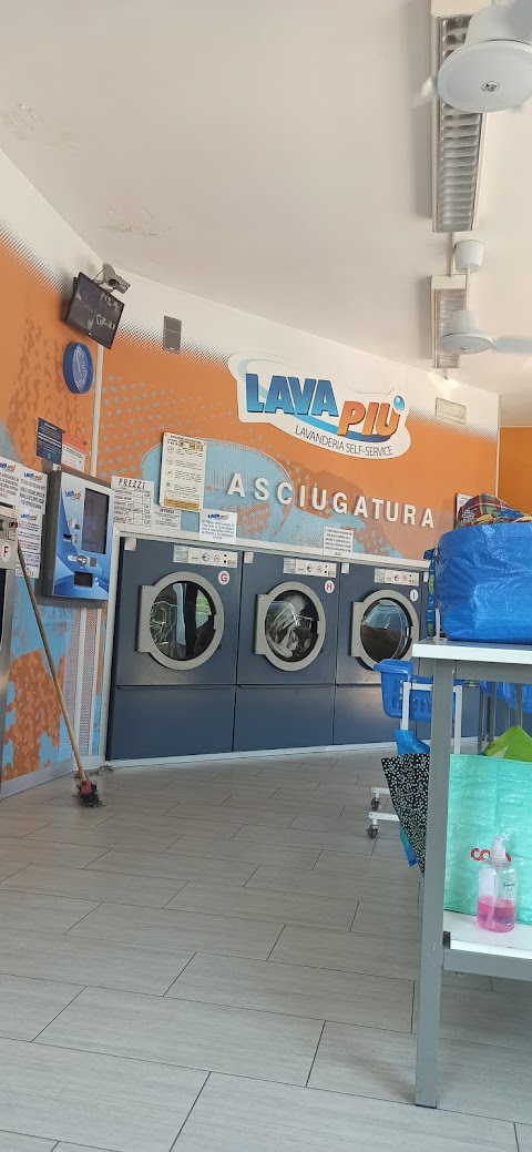 Lava Piu Lavanderia Self-Service