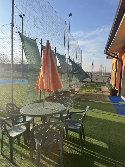 Foto di Tennis Club Isorella ASD - Via Calvisano snc, Isorella (BS), Italia