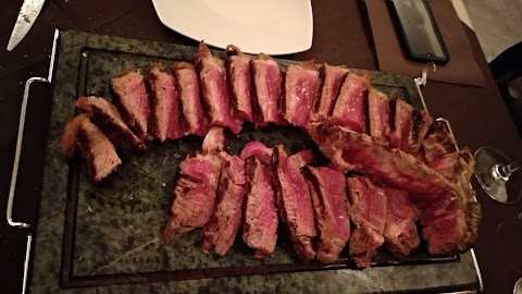 Ristorante Queen Beef-Ristorante di Carne Steakhouse & BBQ
