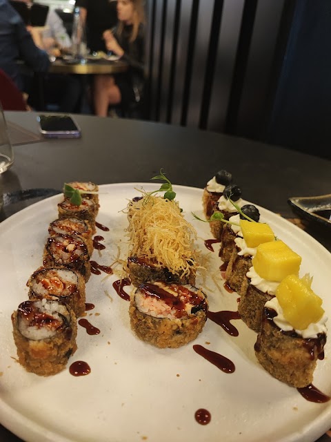 Roku Sushi