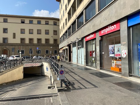 Sixt Autonoleggio e furgoni Firenze stazione centrale