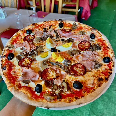 Pizzeria La Capistrellana