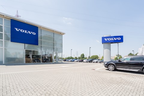 Volvo Auto Bologna - A Penske Automotive Dealership