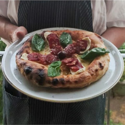 Pizzaiolo a domicilio - a casa di amici