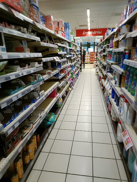 Carrefour market