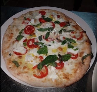 Pizzeria "La Vecchia Fontana"