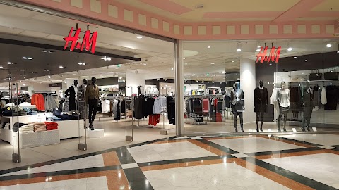 H&M