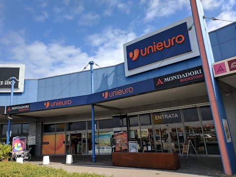 Unieuro Bologna Lame