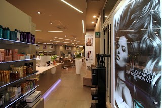 AntonioHair&Beauty Parrucchiere / Centro estetico