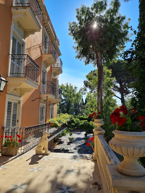 Hotel Villa Paradiso Dell'Etna