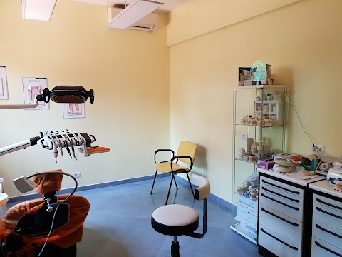 Centro Odontoiatrico Galaxy Monteverde