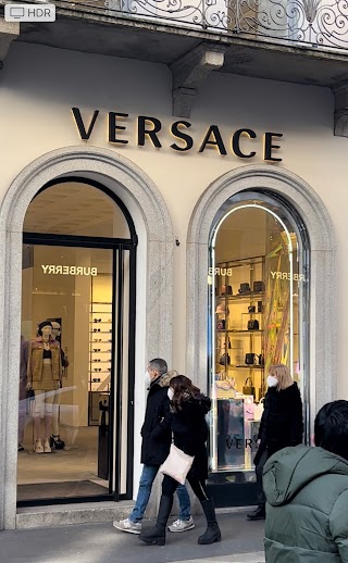 VERSACE