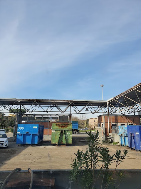 Centro di raccolta AMA - Lido di Ostia