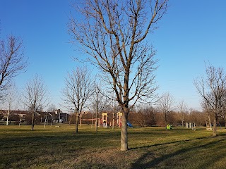 Parco di via Scarlatti con giochi