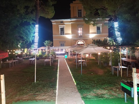 Ristorante Club Villa Meraville