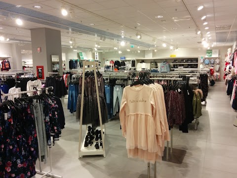 H&M