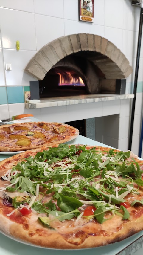 Pizzeria Segesta Di BRUCCOLERI Gianclaudio