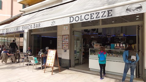 Dolcezze Snc Gelateria Snack Bar