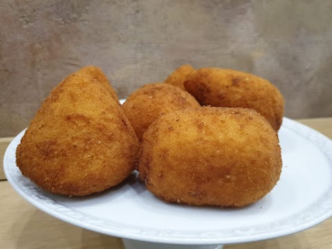 Briciole Di Pane Di Giallombardo Maria Concetta