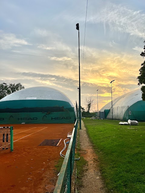 Sporting "Le Valli" Tennis - Calcetto - Calcio a 5 - Scuola Tennis FIT