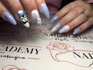 Nail Academy di Angela Frascogna