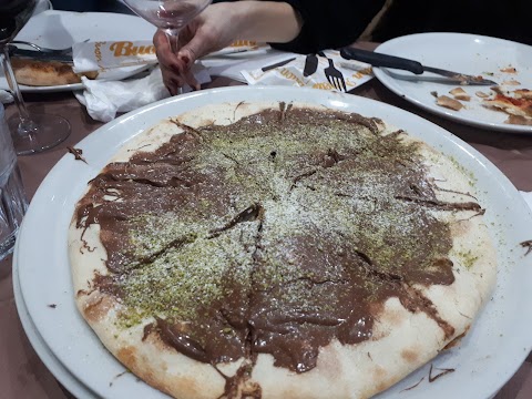 Makumba Pizzeria Di Lo Pumo Francesco & C. Snc
