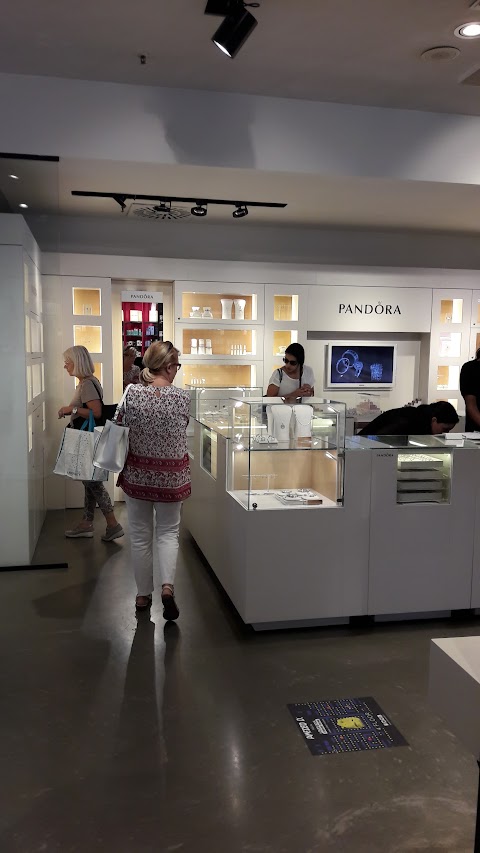 PANDORA Store Roma