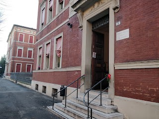 Scuola Primaria “Giosué Carducci”