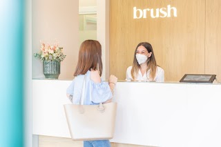 Brush Desio | Studi Dentistici Galbiati