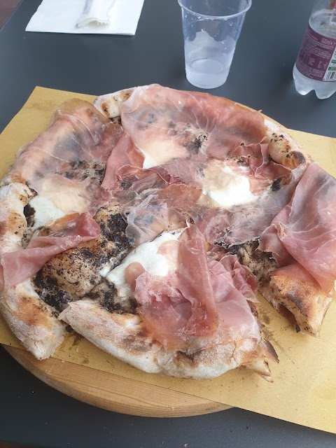 La Pizza di Mamma