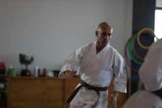 ASD DOJO TAIJI KASE LAVINIO - Karate shotokan, tai chi quan, capoeira, pilates, hatha yoga Lavinio