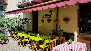 Il ristorante Il Cortiletto ha cessato l'attività a maggio 2021. Ora si chiama La Tana dei Tre