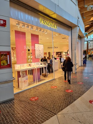 Pandora Store