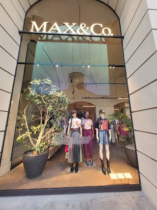 MAX&Co.