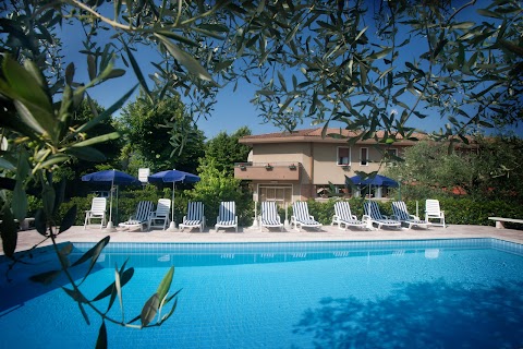 Hotel Lory - Garda