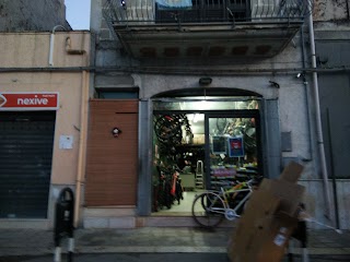 Bicycle shop