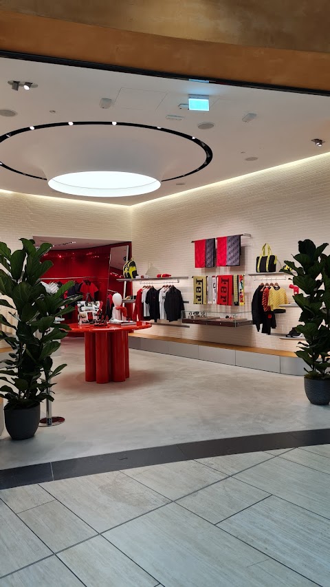 Ferrari Store Fiumicino APT Area E